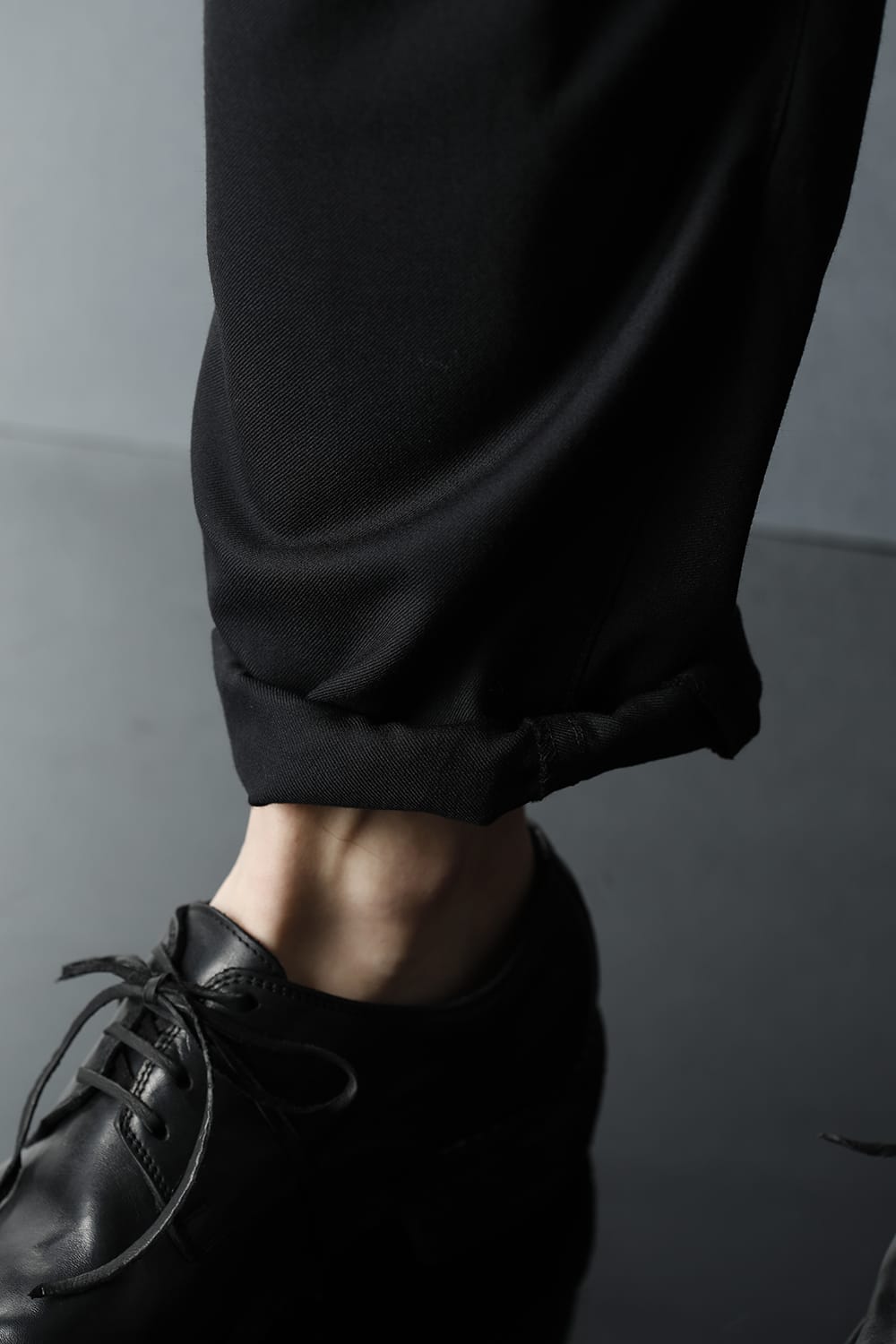 Patched Drop crotch 2 Tucks pants w/Suspenders