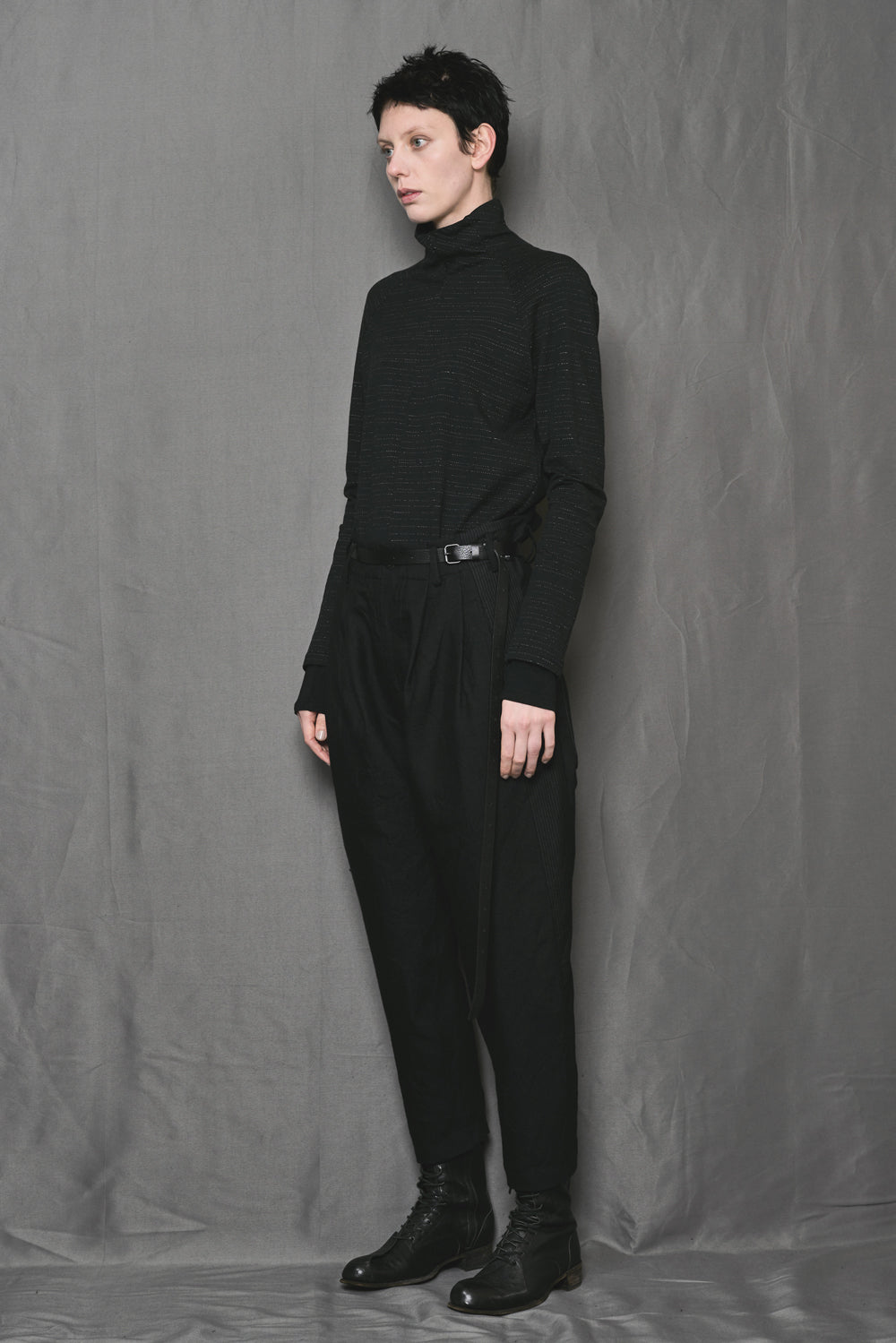 Drop Crotch 2 Tucks Pants