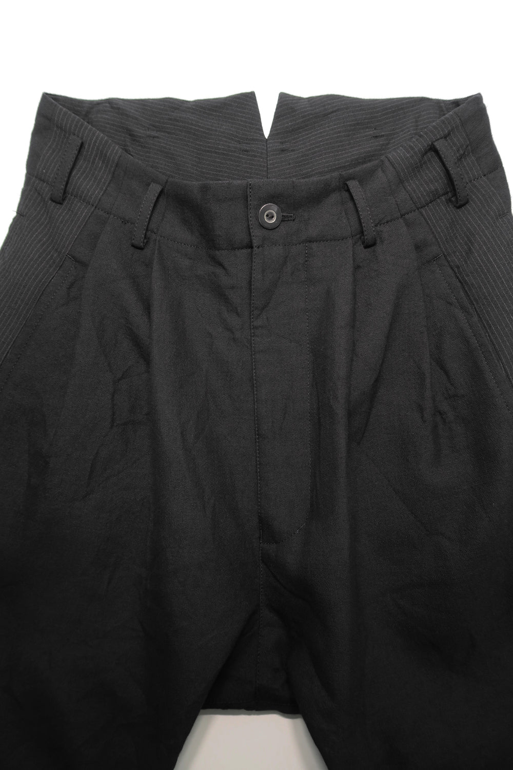 Drop Crotch 2 Tucks Pants