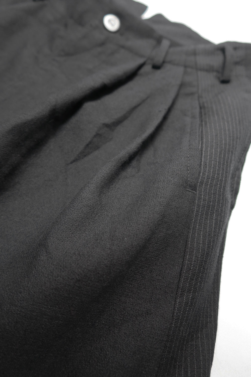 Drop Crotch 2 Tucks Pants