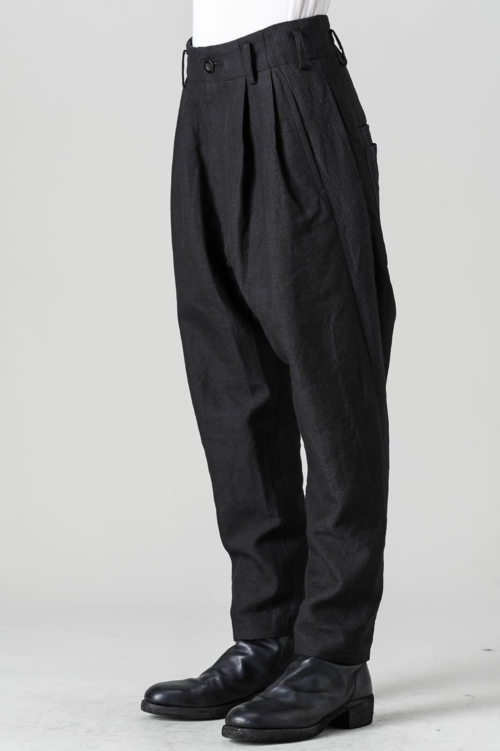 Drop Crotch 2 Tucks Pants