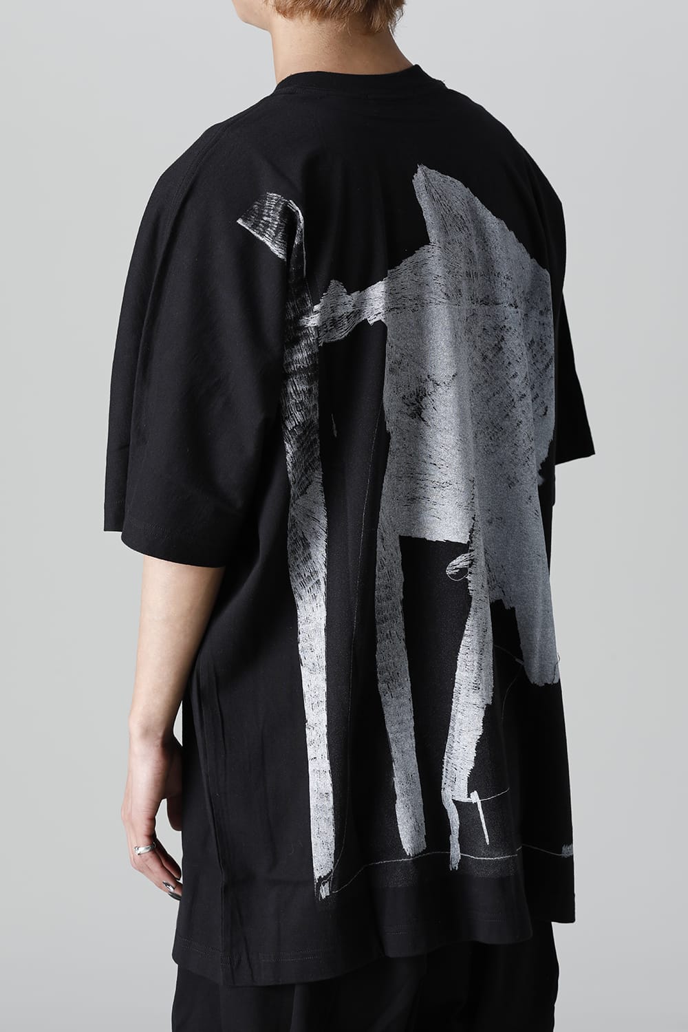 ディストーション3 "大路 裕也" プリント オーバーサイズTシャツ ブラック