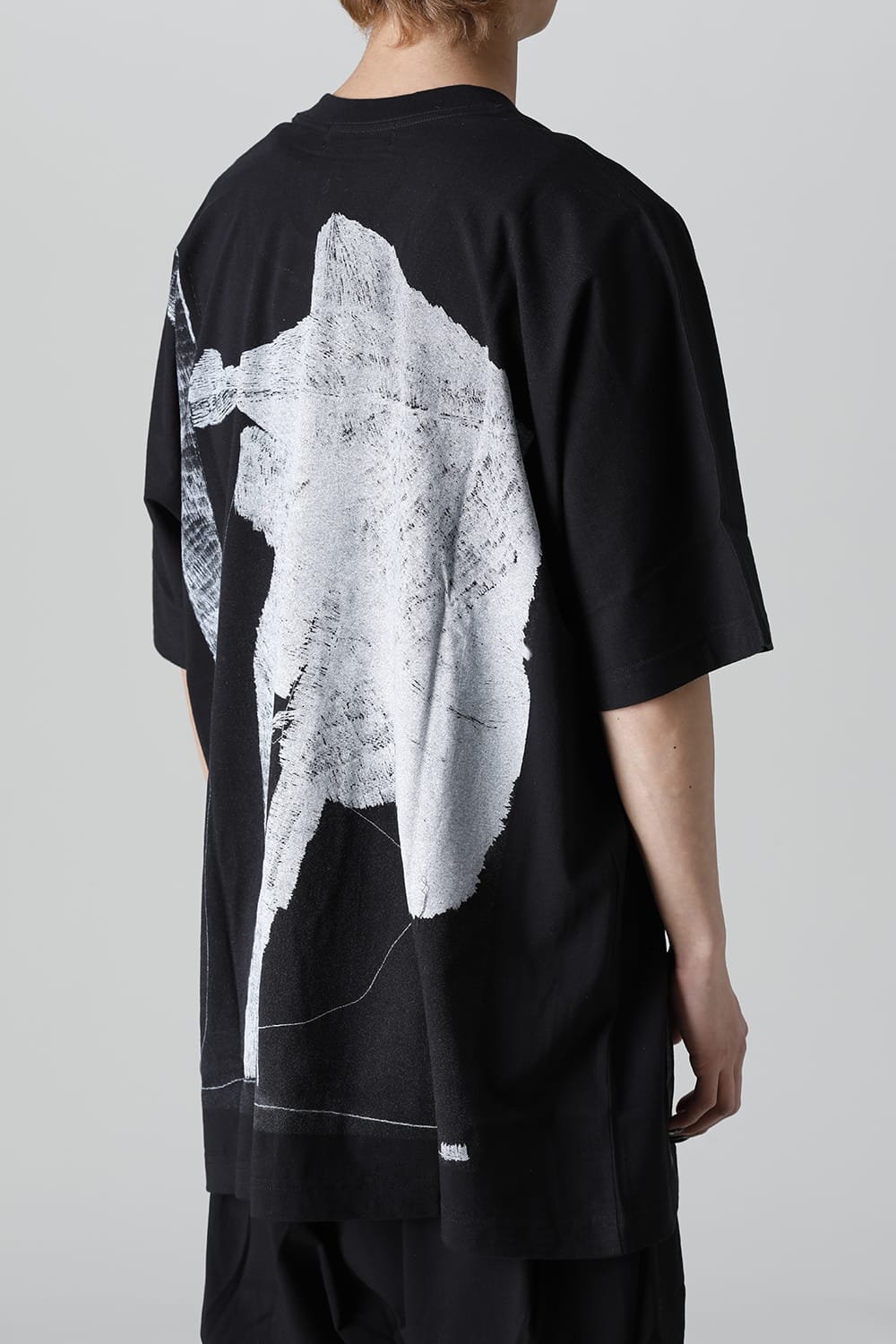 ディストーション3 "大路 裕也" プリント オーバーサイズTシャツ ブラック