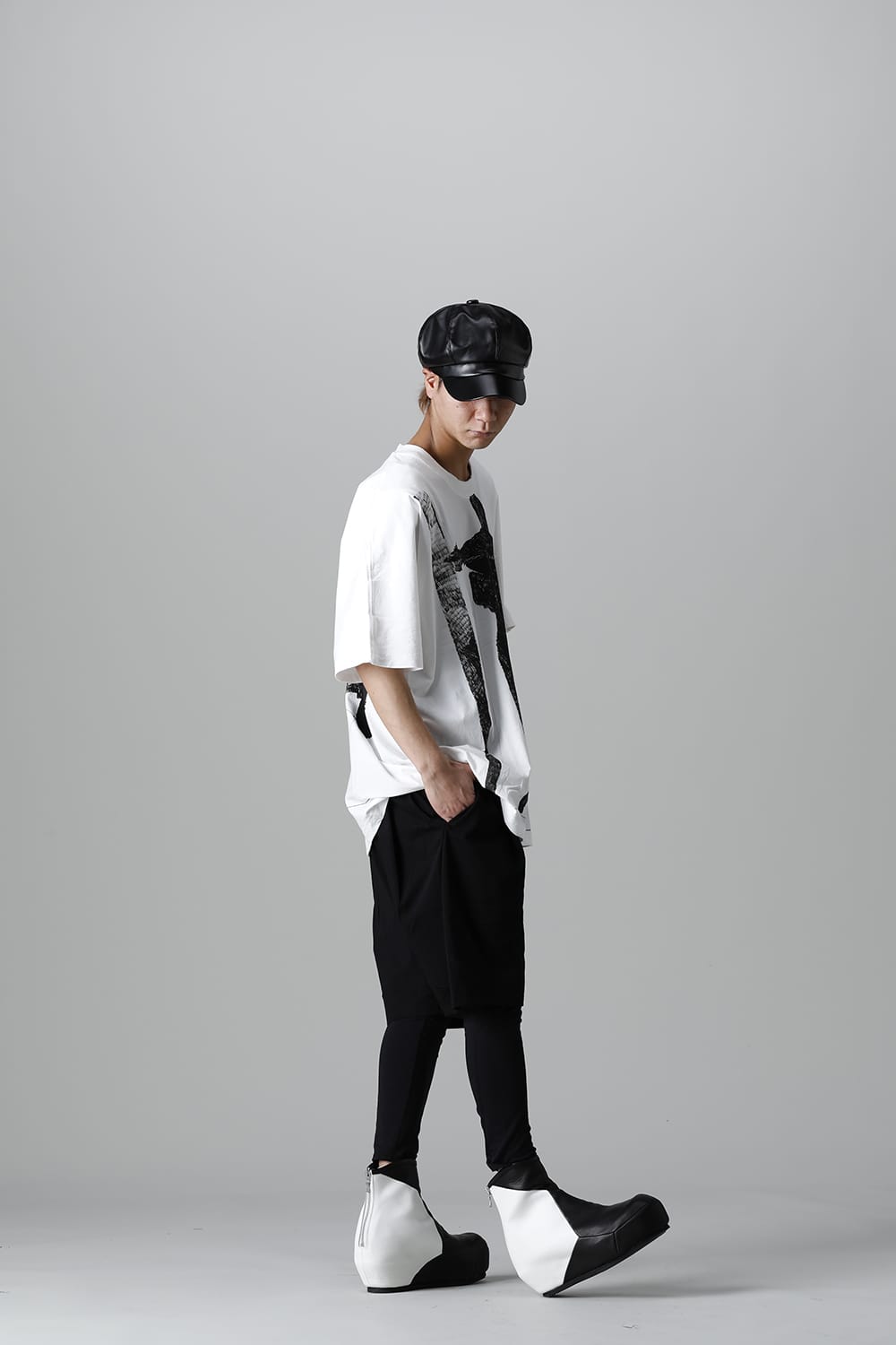 ディストーション3 "大路 裕也" プリント オーバーサイズTシャツ ホワイト