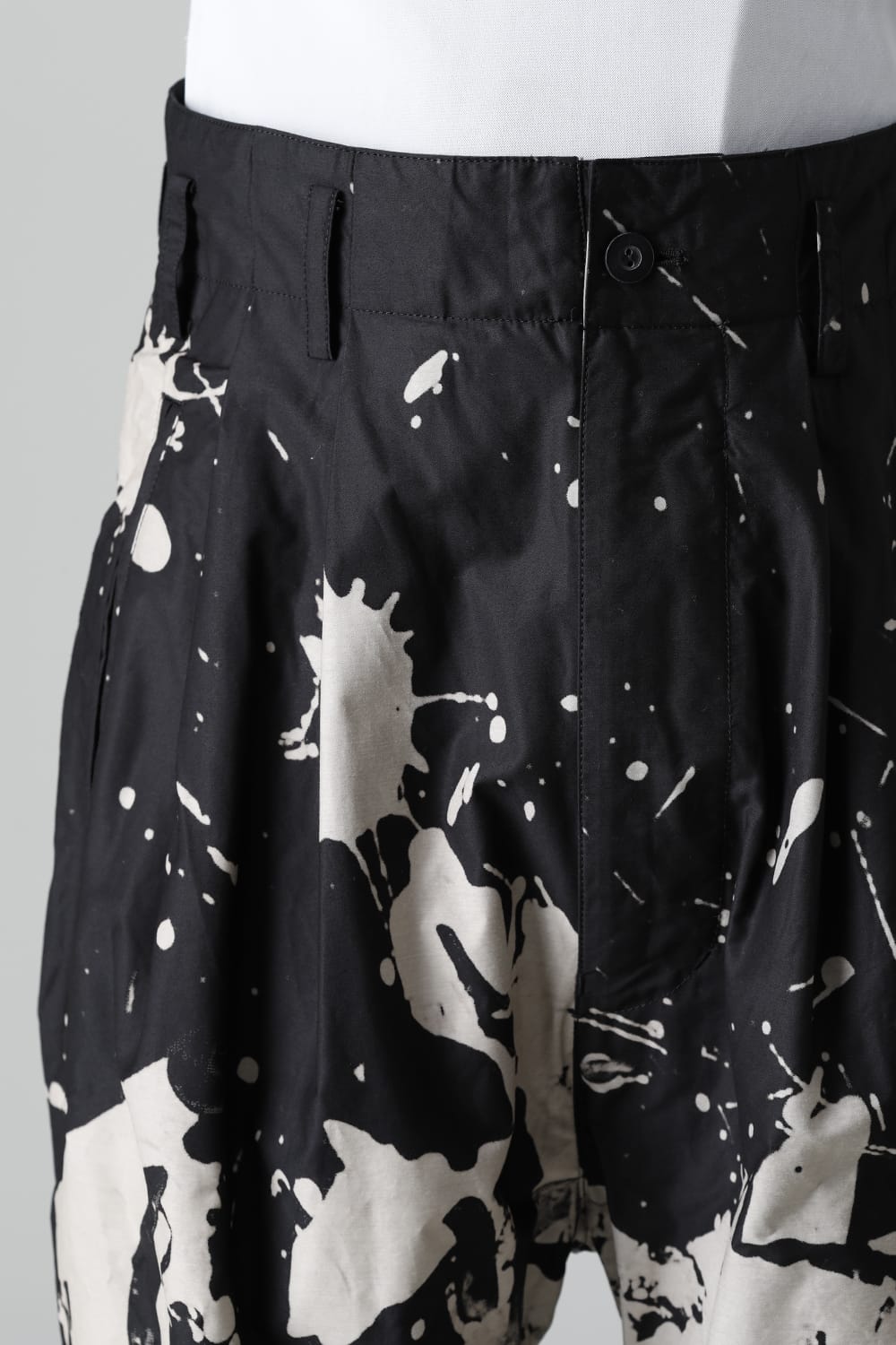 DISTORTION3 "Ryoya Nishimoto" Discharge Print Drop crotch 2 Tucks pants