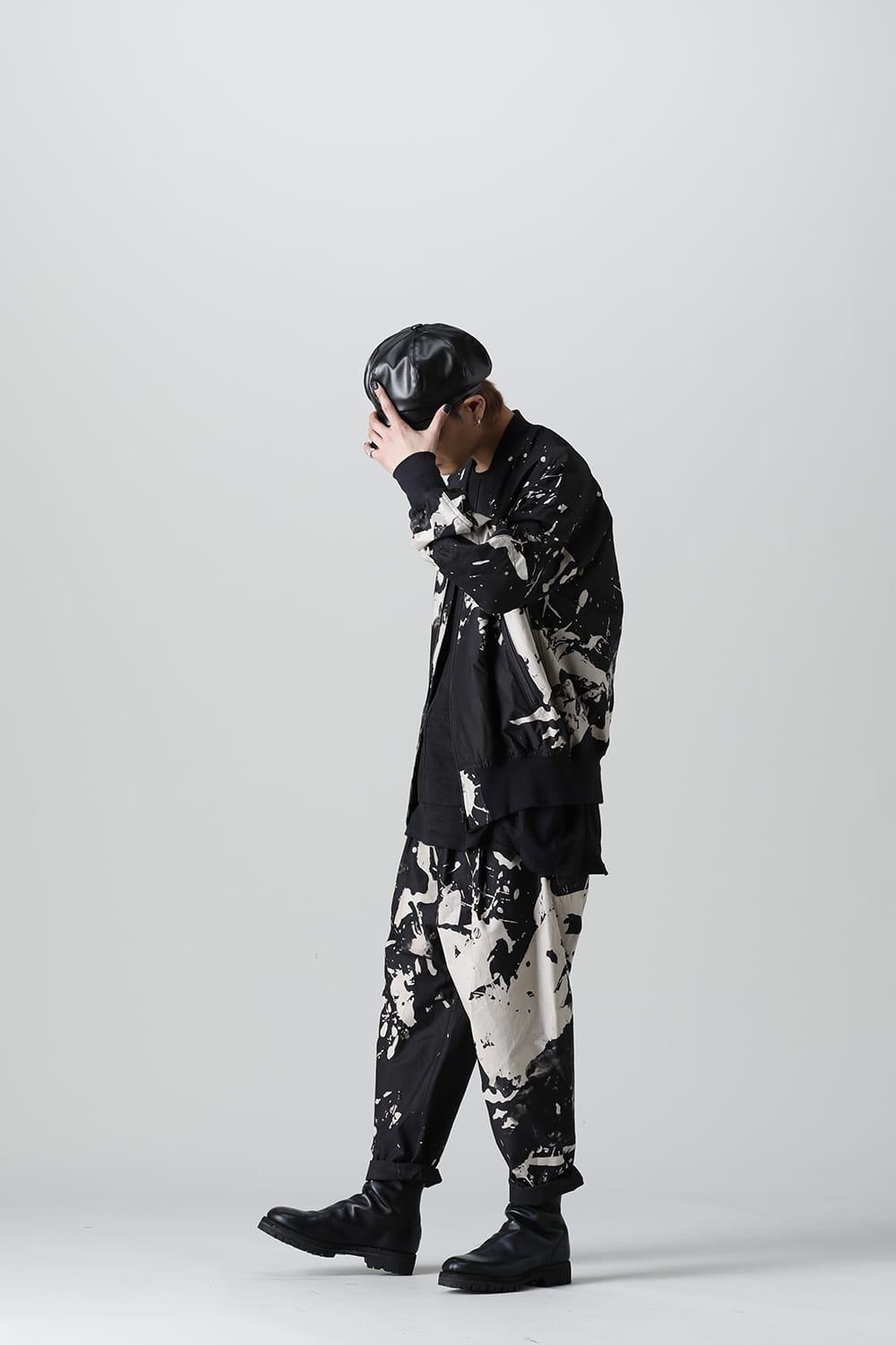 DISTORTION3 "Ryoya Nishimoto" Discharge Print Drop crotch 2 Tucks pants