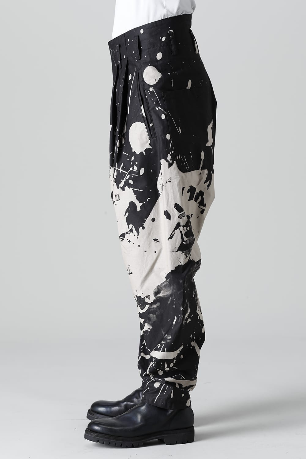 DISTORTION3 "Ryoya Nishimoto" Discharge Print Drop crotch 2 Tucks pants