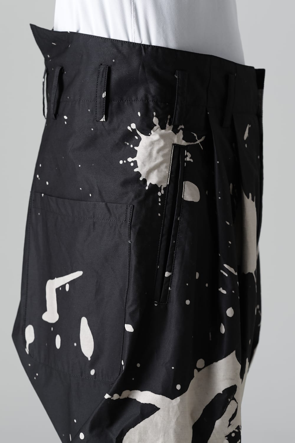 DISTORTION3 "Ryoya Nishimoto" Discharge Print Drop crotch 2 Tucks pants