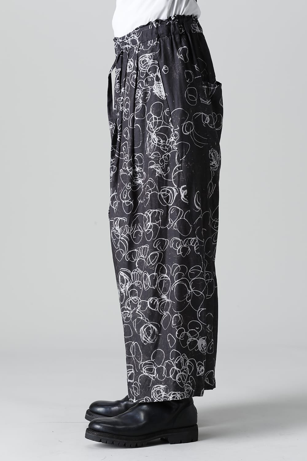 ディストーション3 "北村 悠" インクジェット プリント スーパーワイド レグパンツ