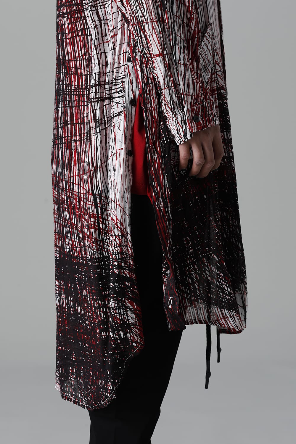 ディストーション3 "中川 ももこ" プリント オーバーサイズ ロングシャツ