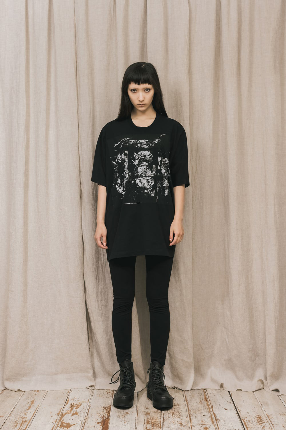 DISTORTION3 "Ryoya Nishimoto" Print Oversized T-shirt Black