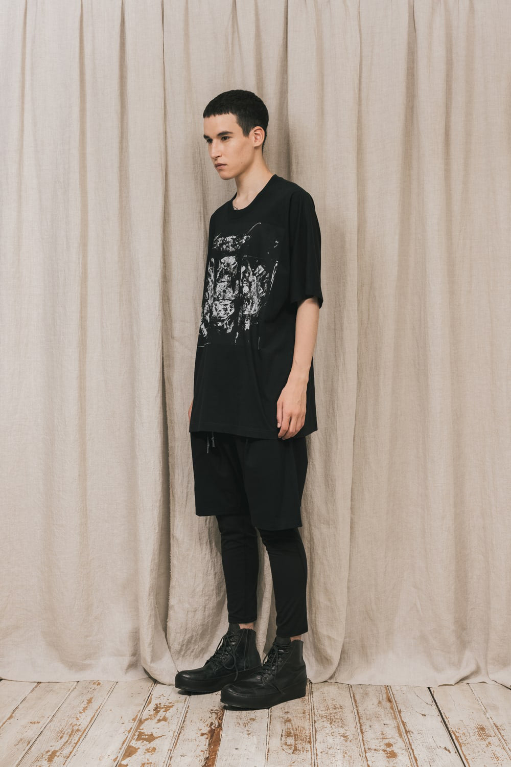 DISTORTION3 "Ryoya Nishimoto" Print Oversized T-shirt Black