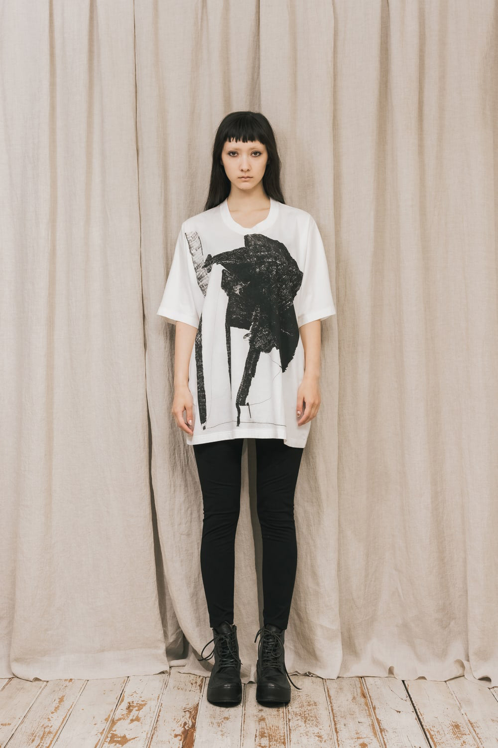 ディストーション3 "大路 裕也" プリント オーバーサイズTシャツ ホワイト