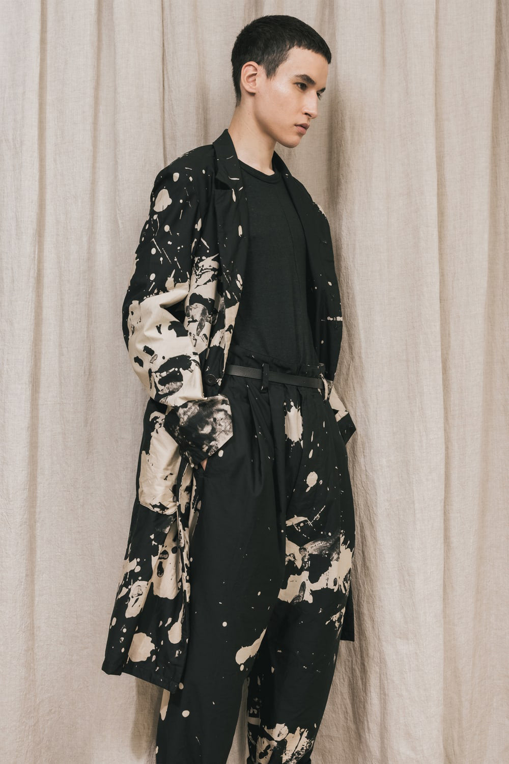 DISTORTION3 "Ryoya Nishimoto" Discharge Print Drop crotch 2 Tucks pants