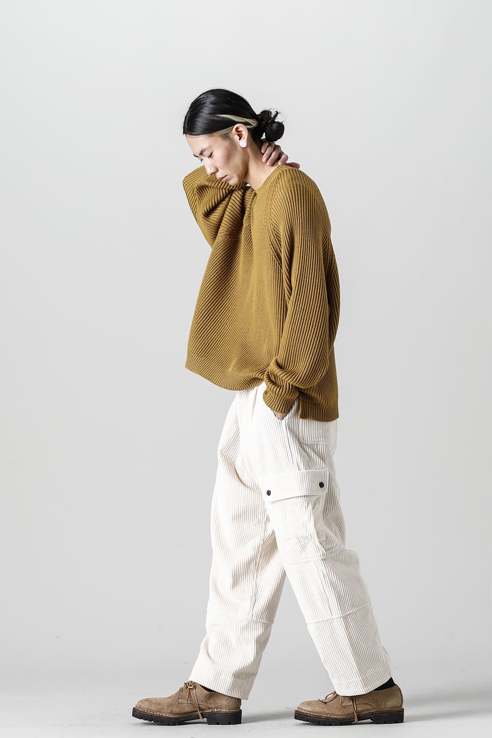 KNITTED CREW NECK Fine Merino Wool Mustard
