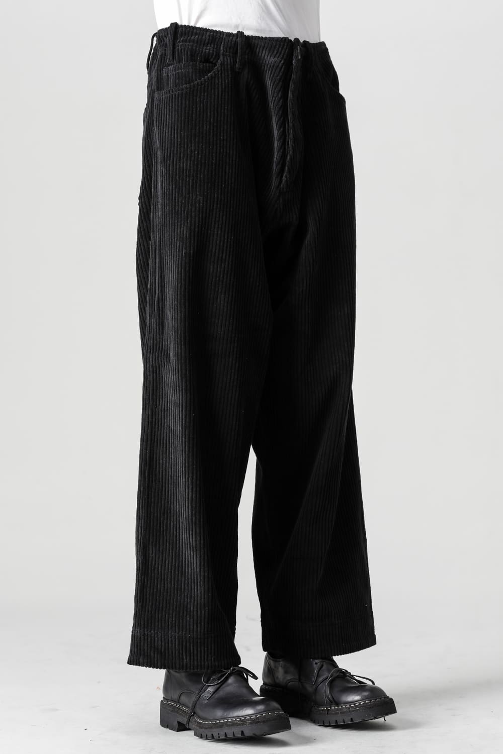 TROUSERS Wide Wale Corduroy Black