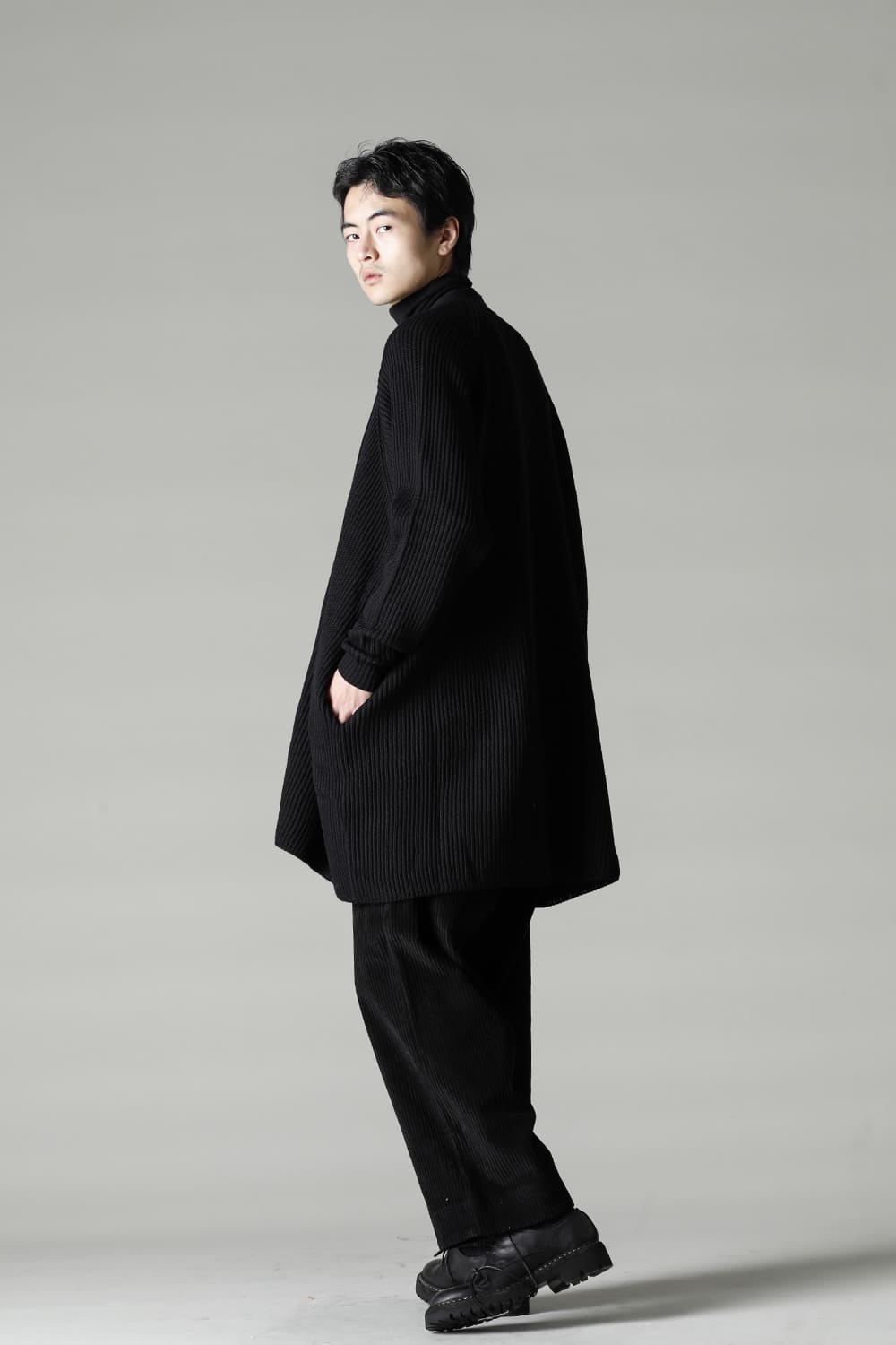 TROUSERS Wide Wale Corduroy Black