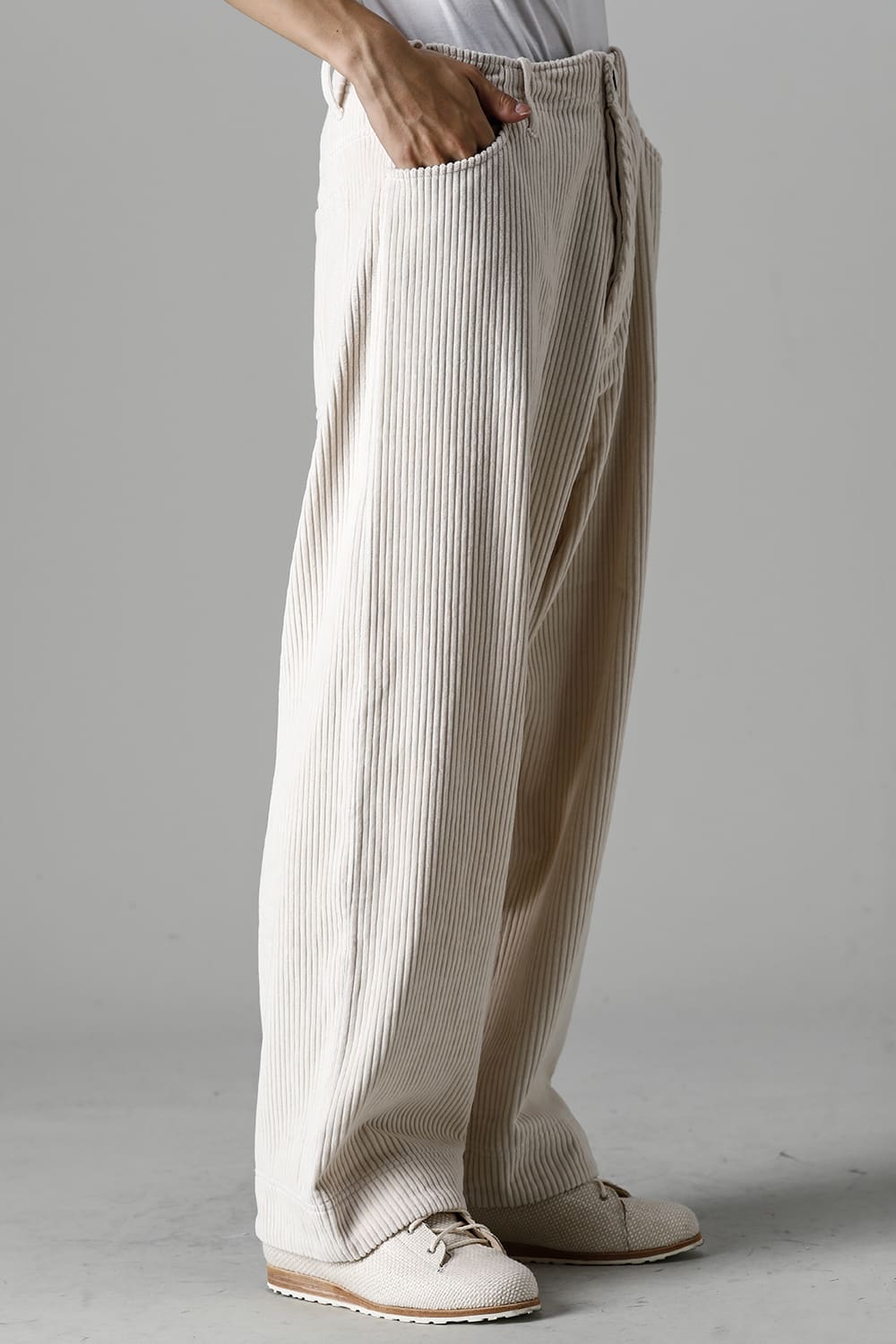 TROUSERS Wide Wale Corduroy Off White