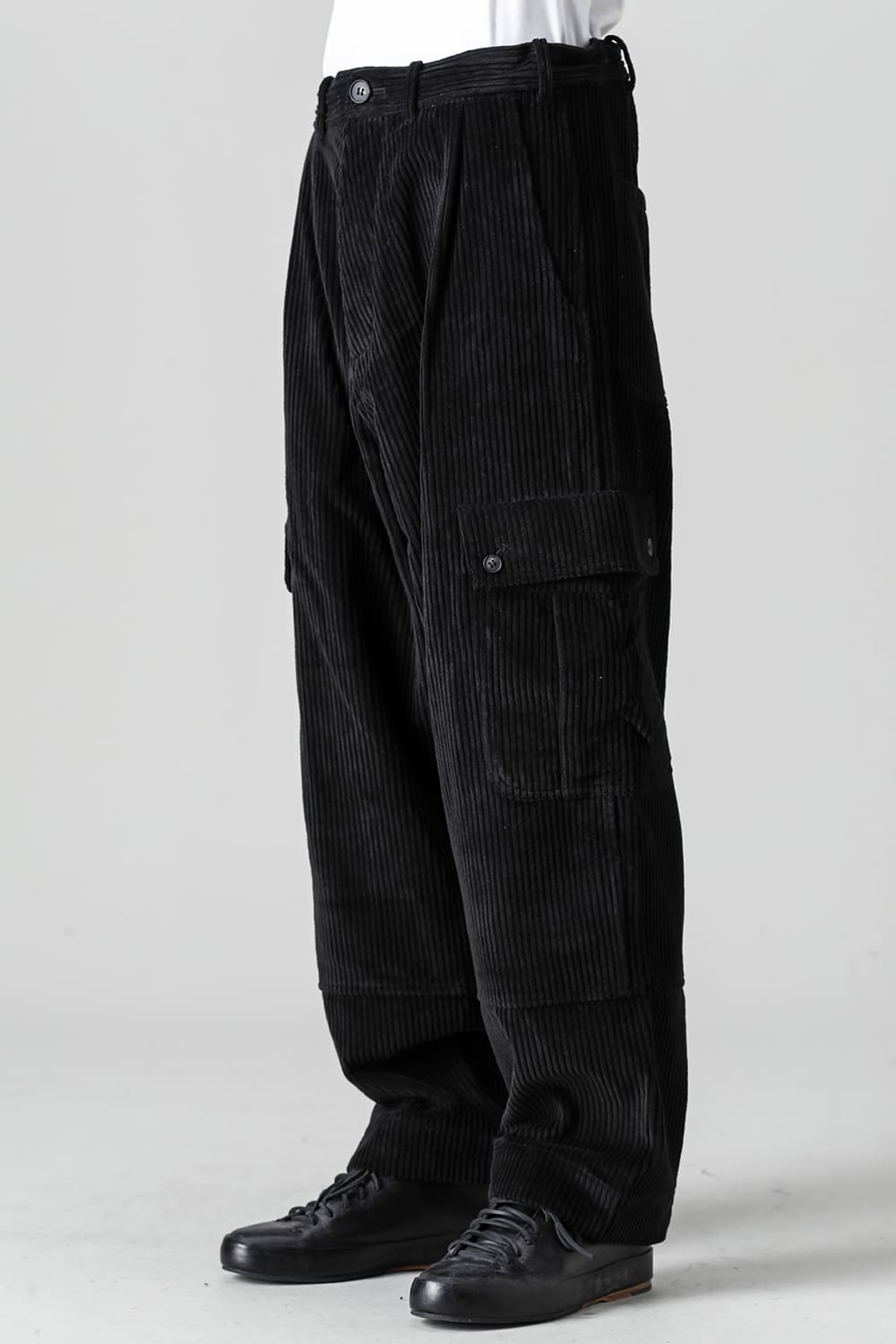 CARGO TROUSERS Wide Wale Corduroy Black