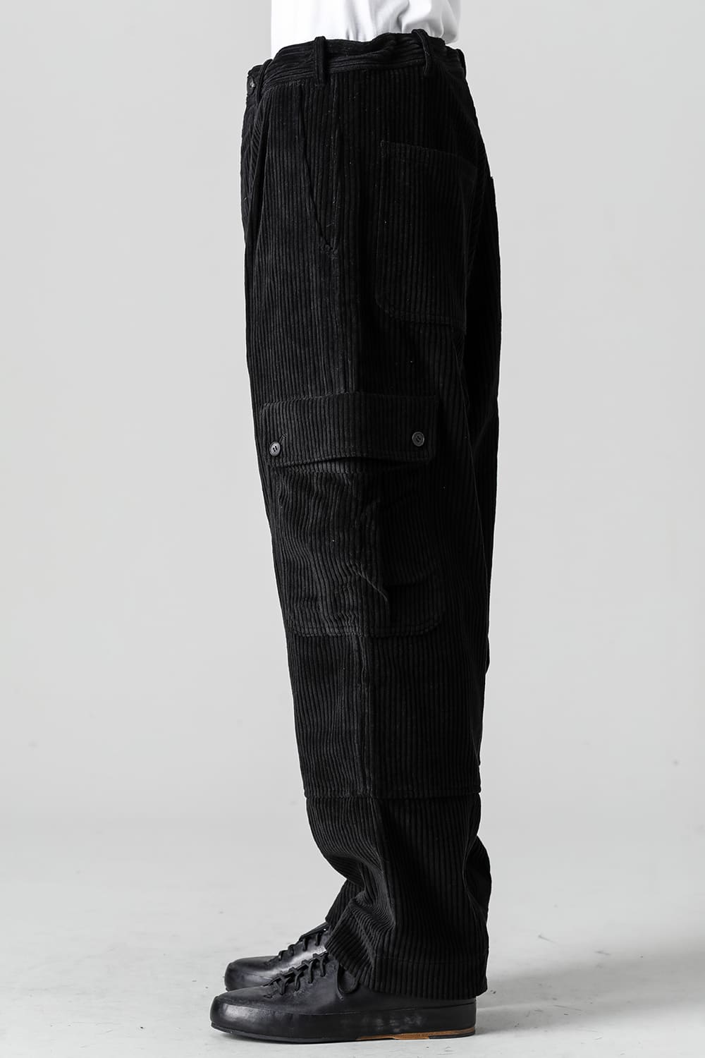 CARGO TROUSERS Wide Wale Corduroy Black