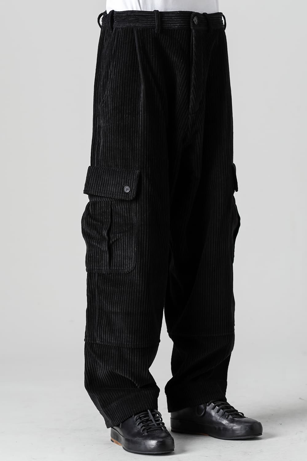 CARGO TROUSERS Wide Wale Corduroy Black