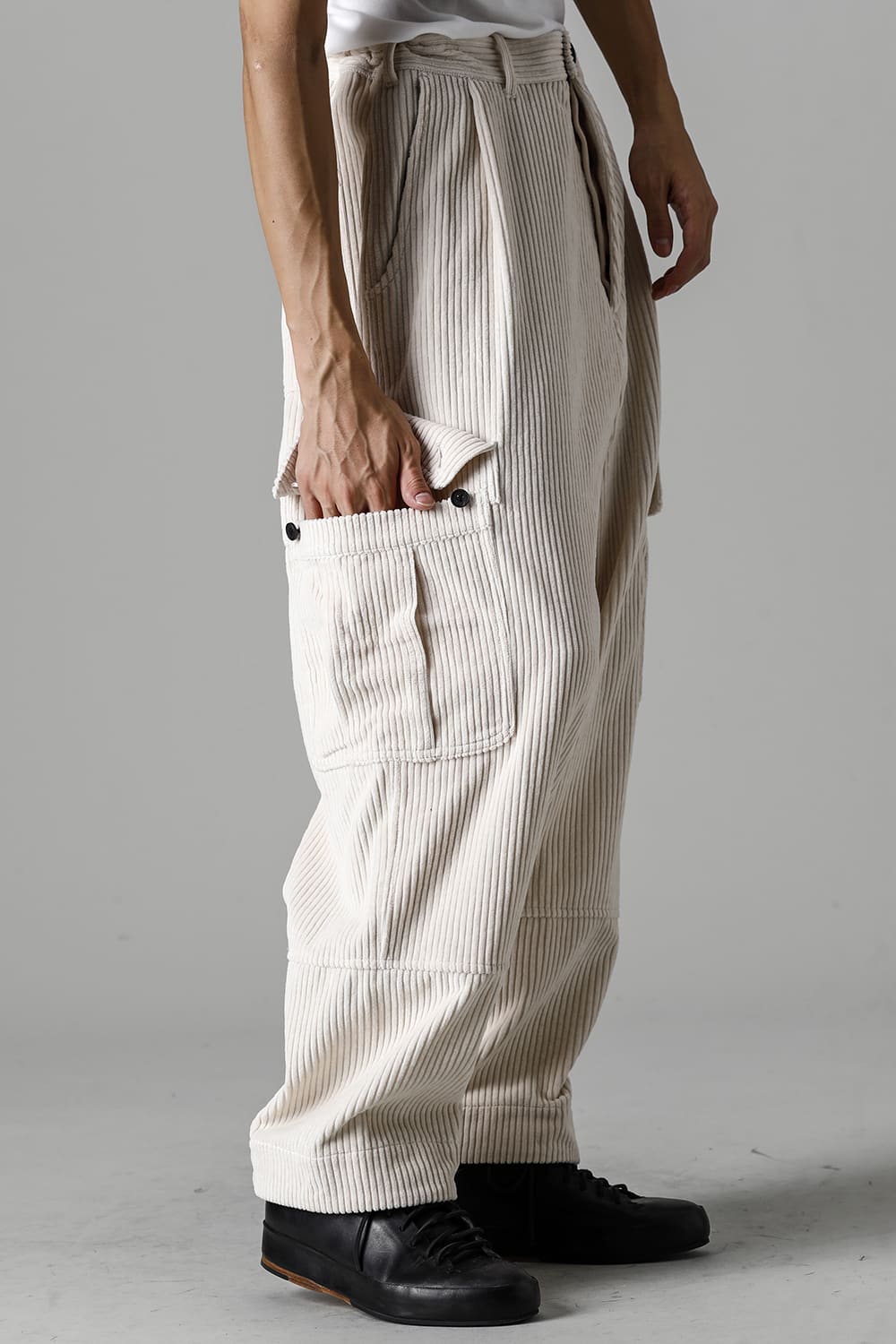 CARGO TROUSERS Wide Wale Corduroy Off White