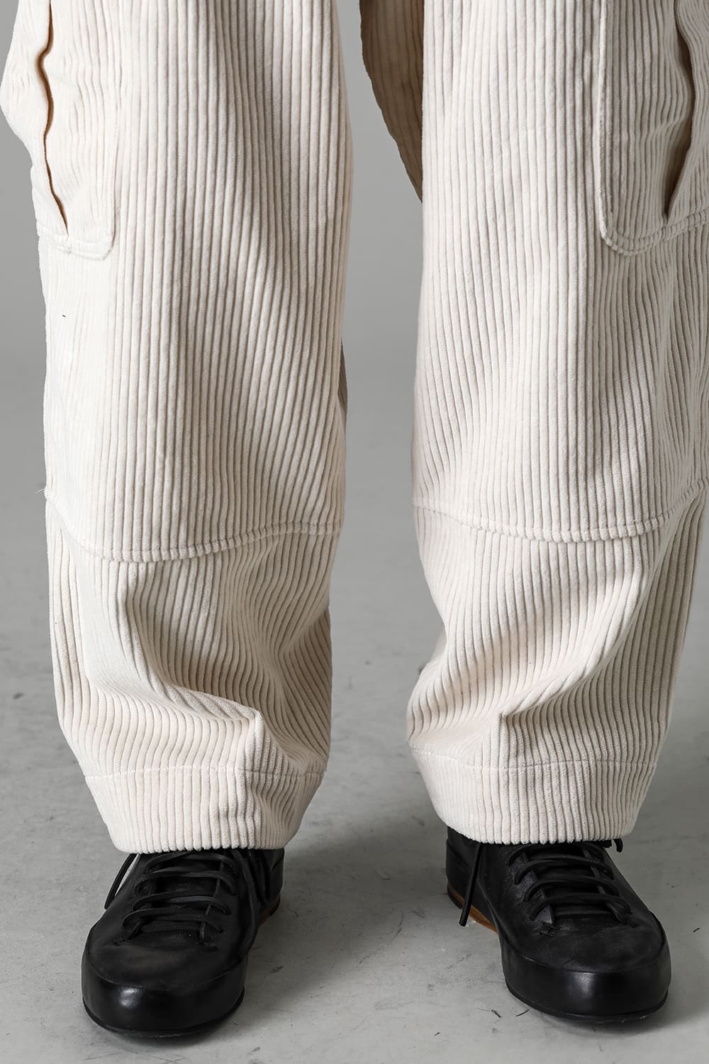 CARGO TROUSERS Wide Wale Corduroy Off White