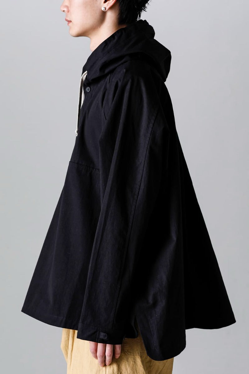 HOODED PULLOVER JACKET BLACK Water-Repellent Dense Cloth