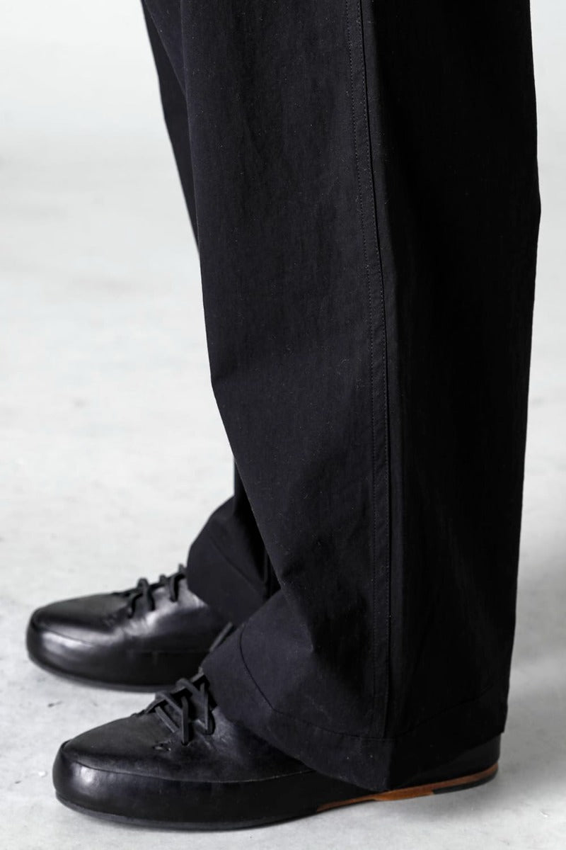 JOGGING TROUSERS Water-Repellent Dense Cloth BLACK