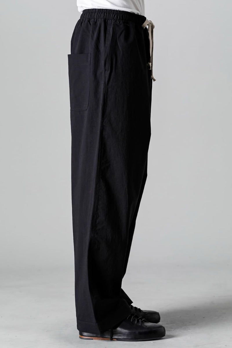 JOGGING TROUSERS Water-Repellent Dense Cloth BLACK