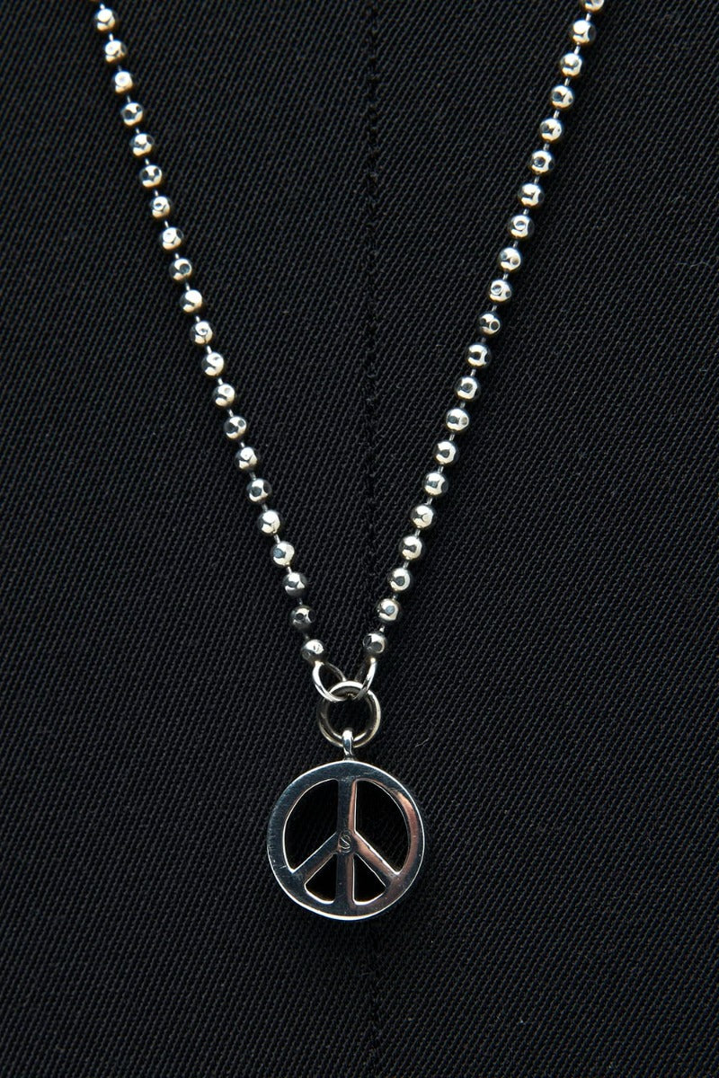 CHIBI-PEACE Nacklace