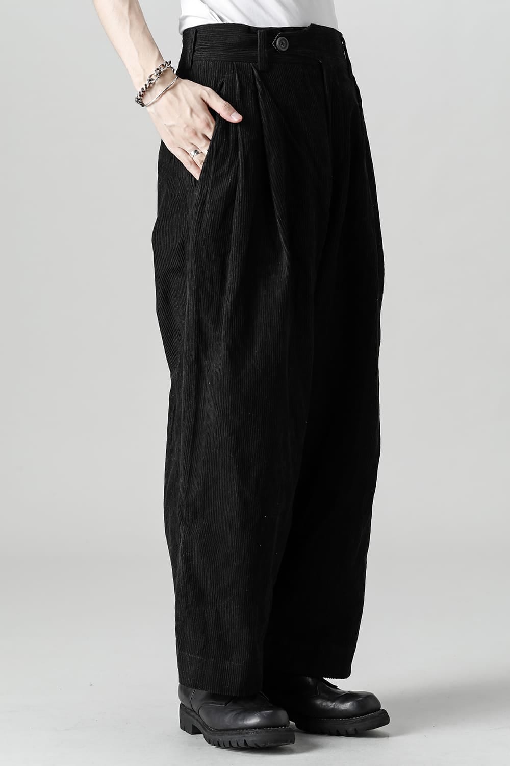 Classic Pleated Wide Leg Corduroy Trousers