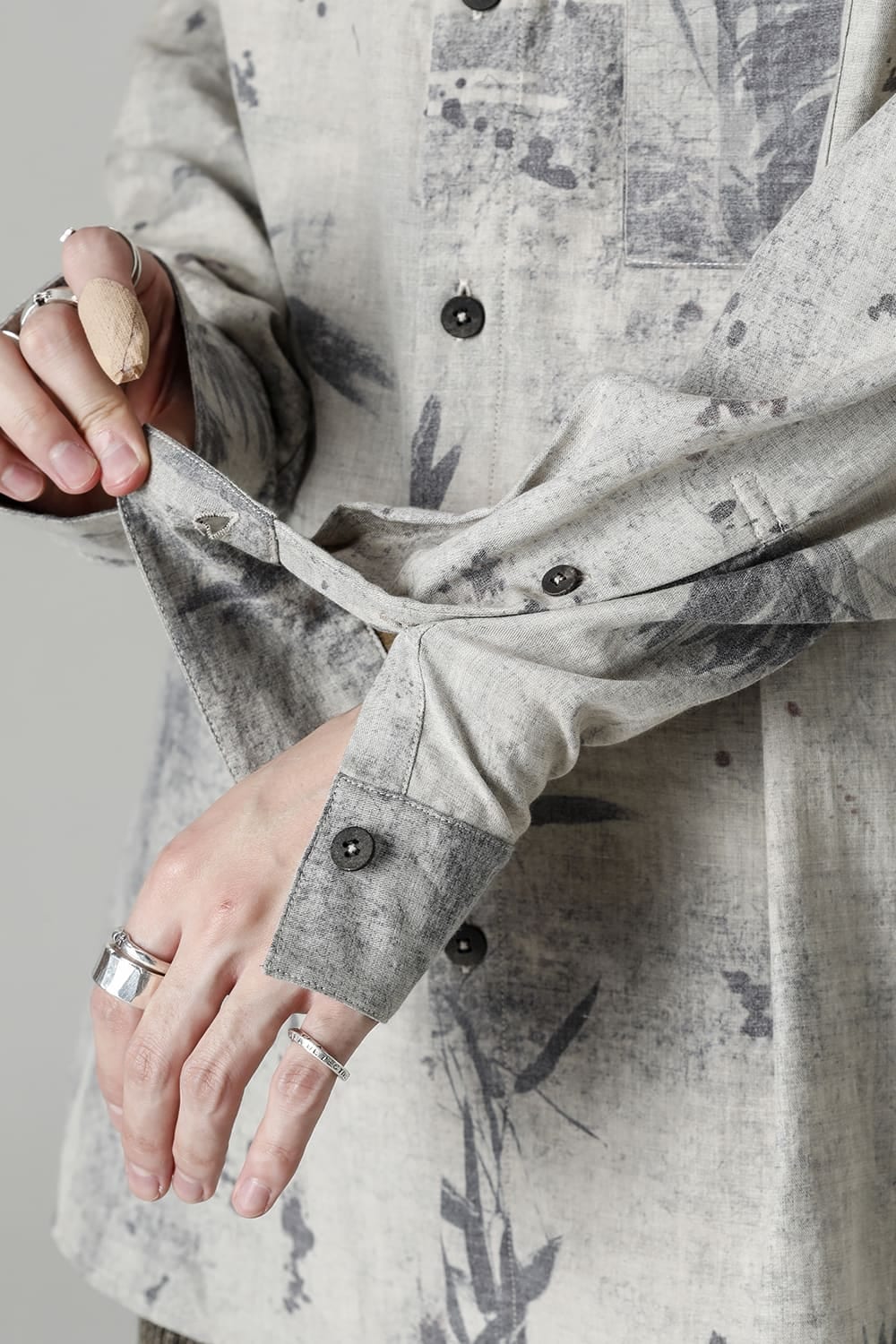 Printed Pocket Shirt  White(Back)