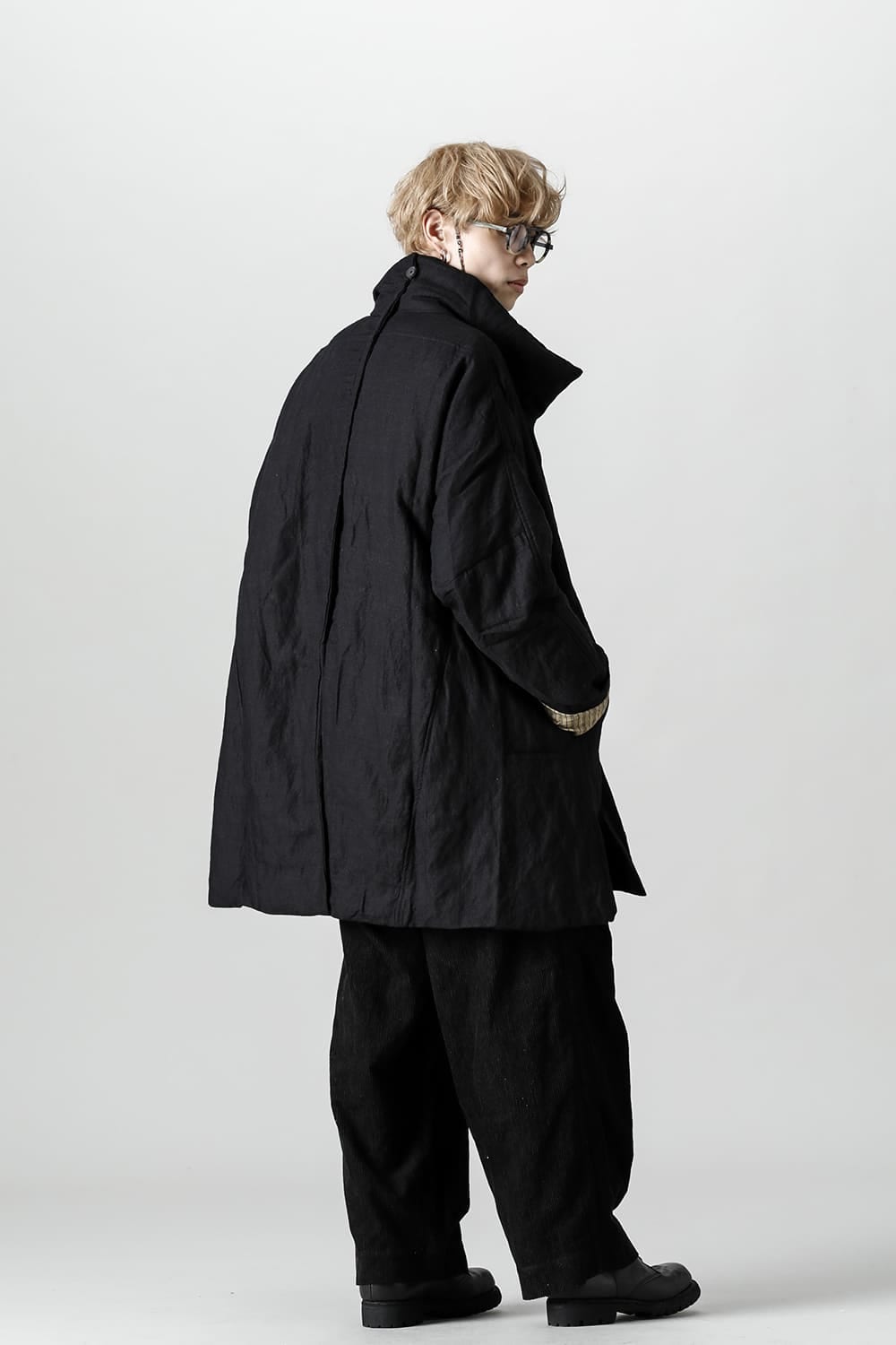 Asymmetric Front Short Duvet Jacket