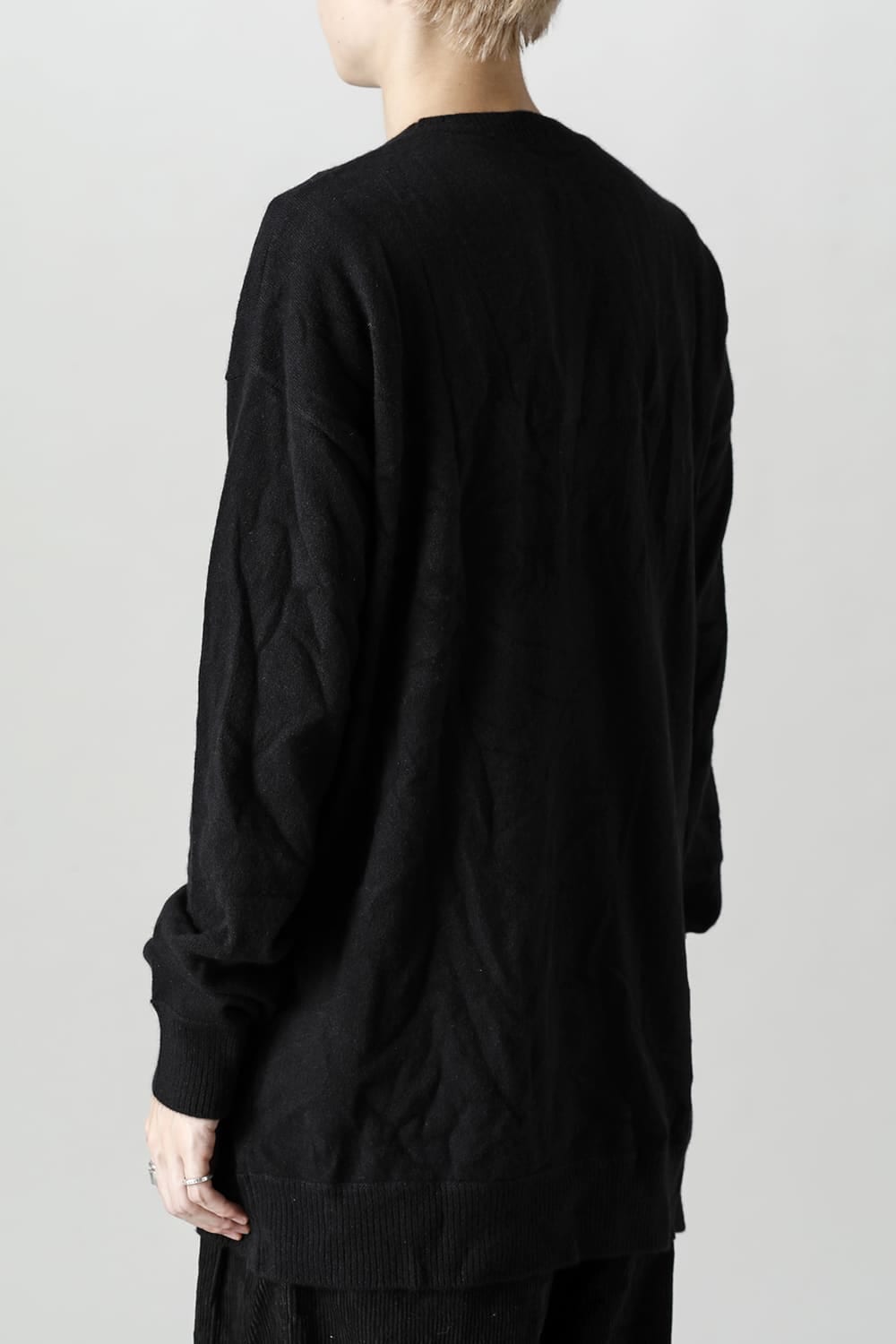 "Podocarpus" Cashmere Crewneck Sweater  Black