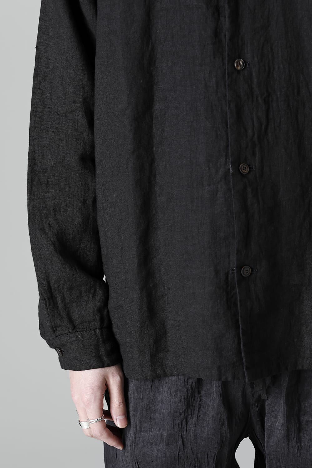 Open Collar Reversible Shirt Black/Black