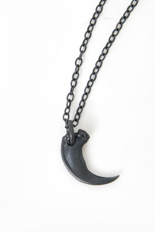 Parts of Four 16AW BEAR CLAW NECKLACE