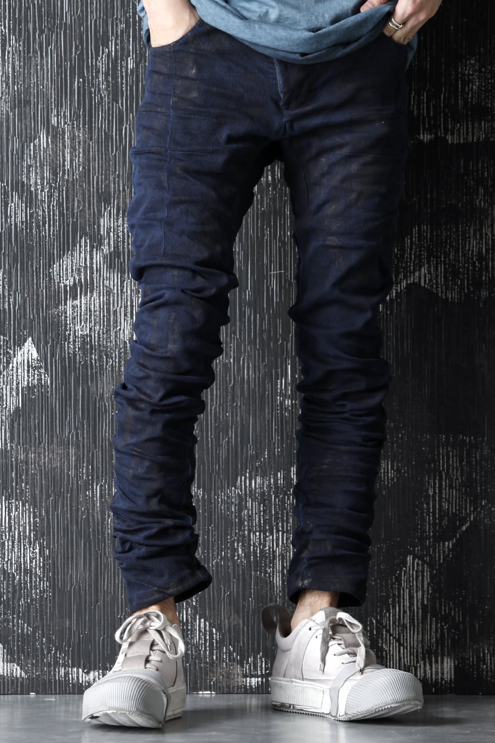 P13-F1939 - Dark Blue