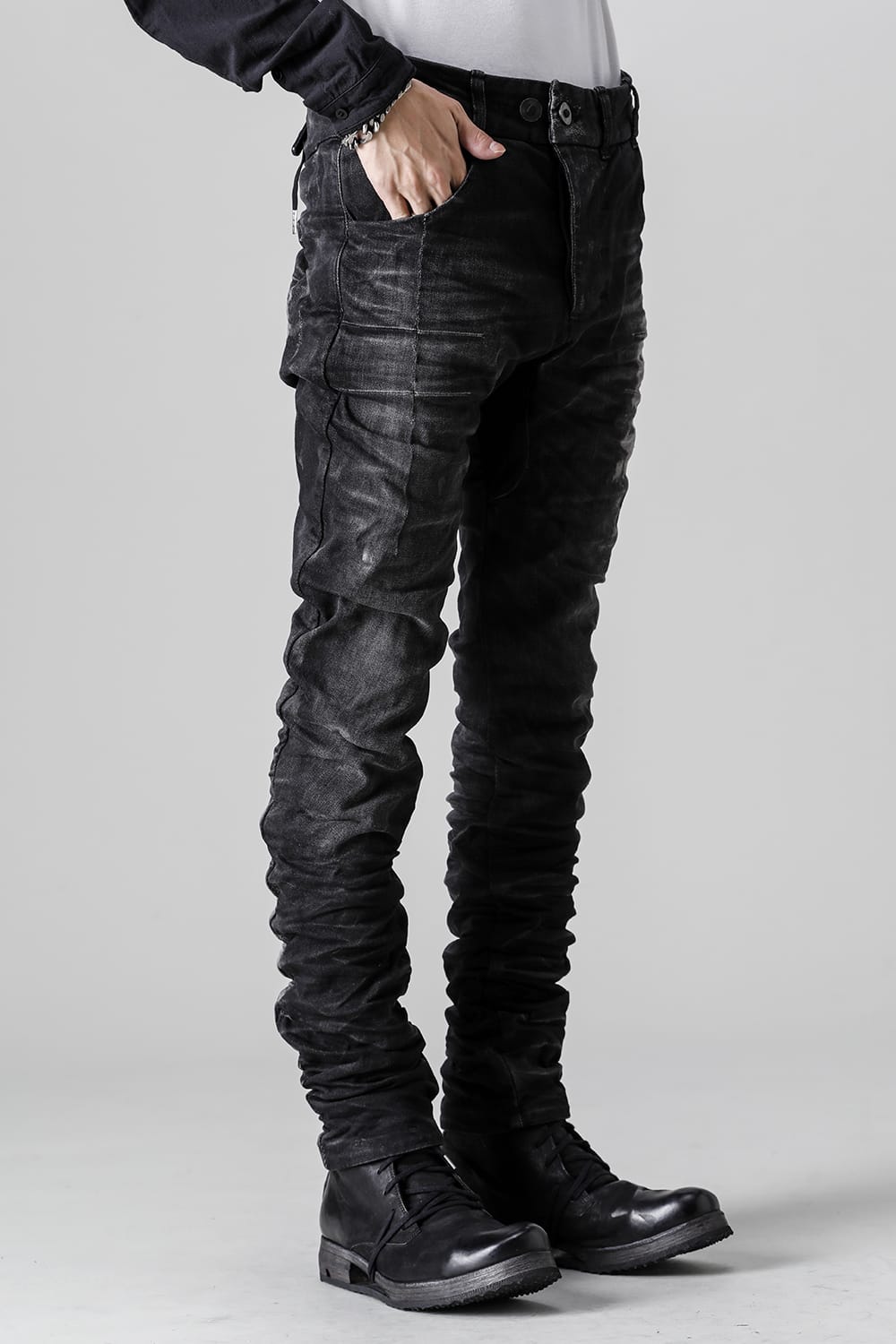 P13. TF F1603K BLACK DENIM