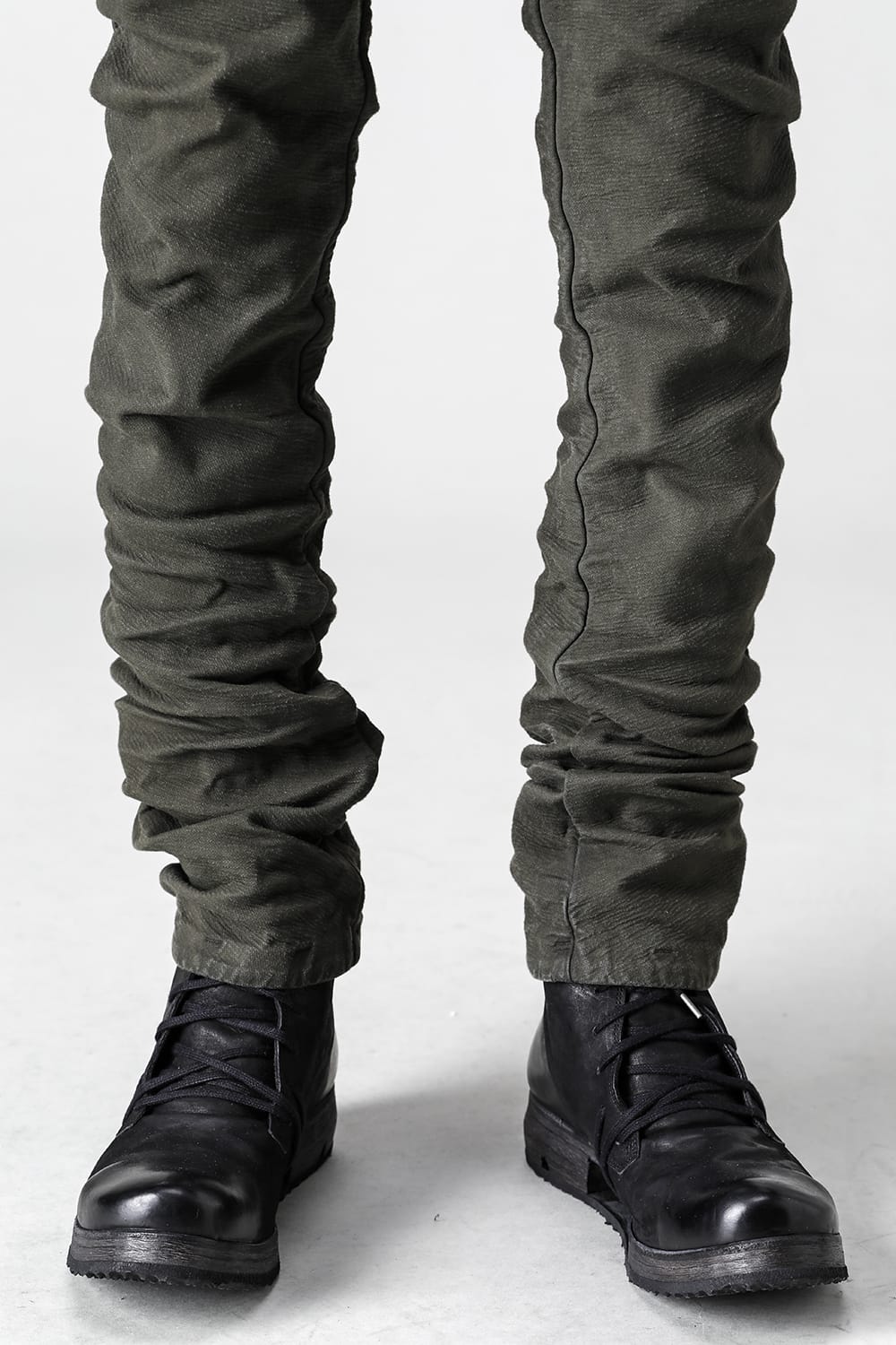 P13. TF FIF10003 WEHR GRÜN