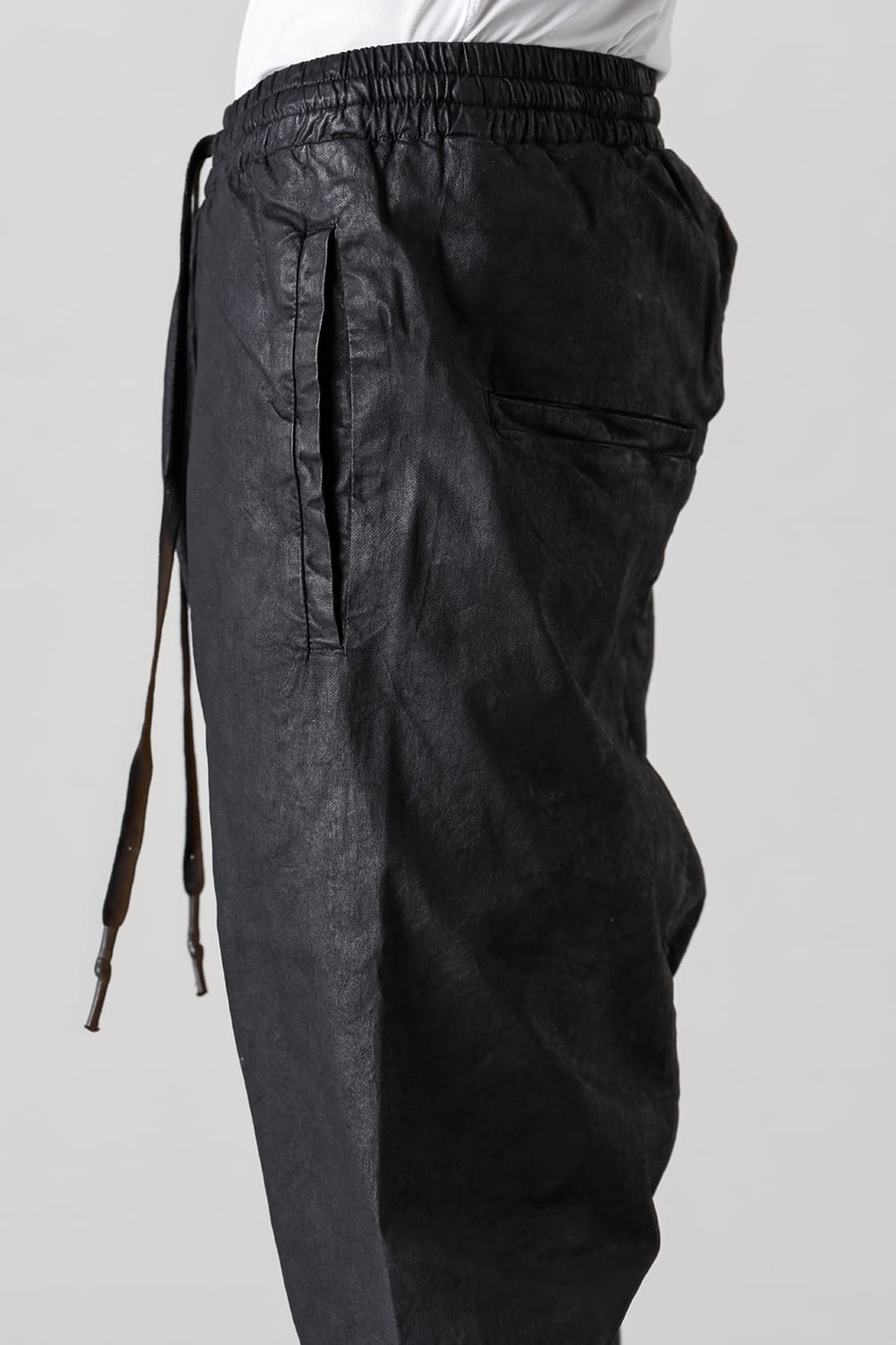 P30-F1482 Black Coated