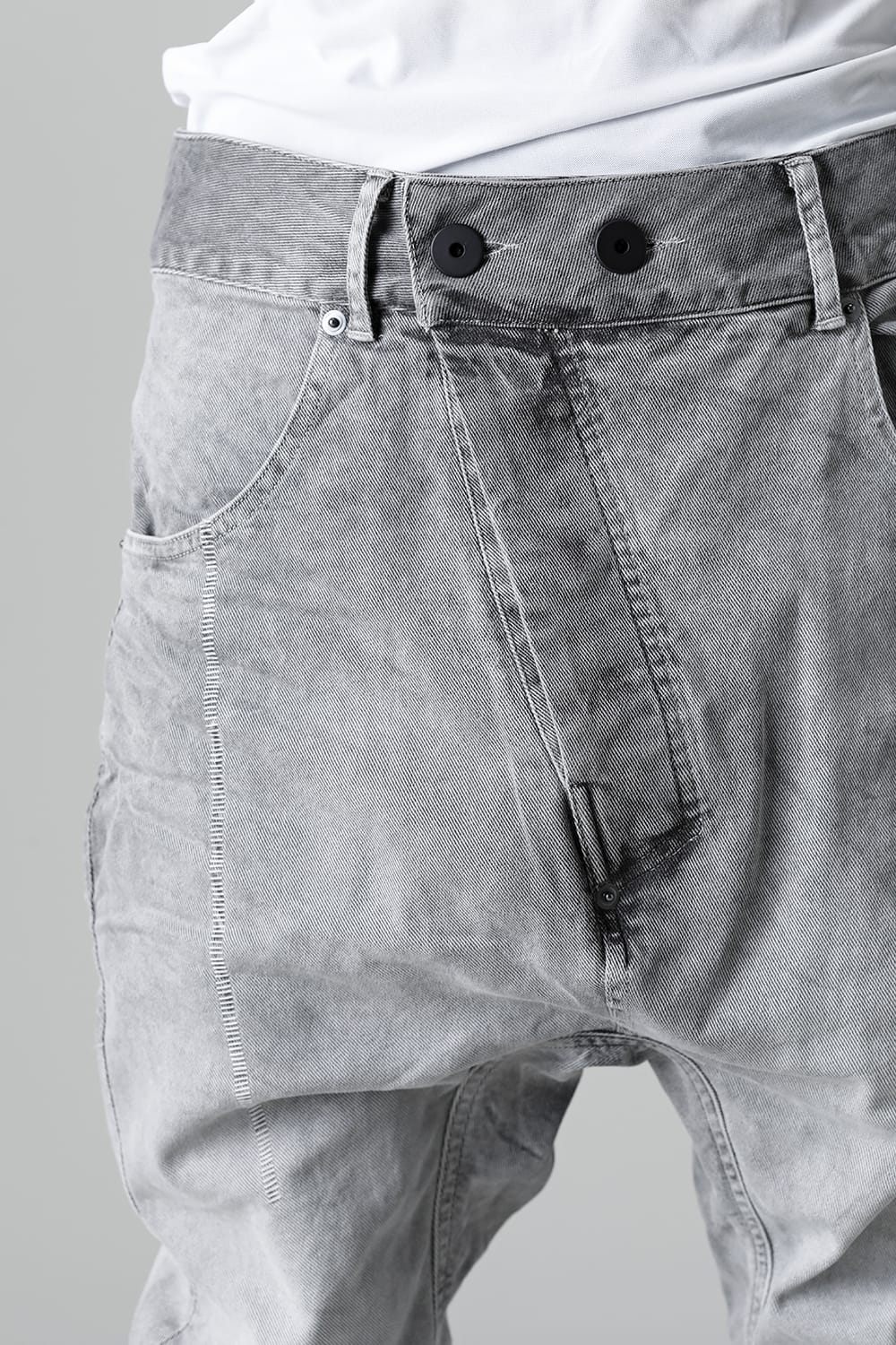 P4C F1481  アイスグレー