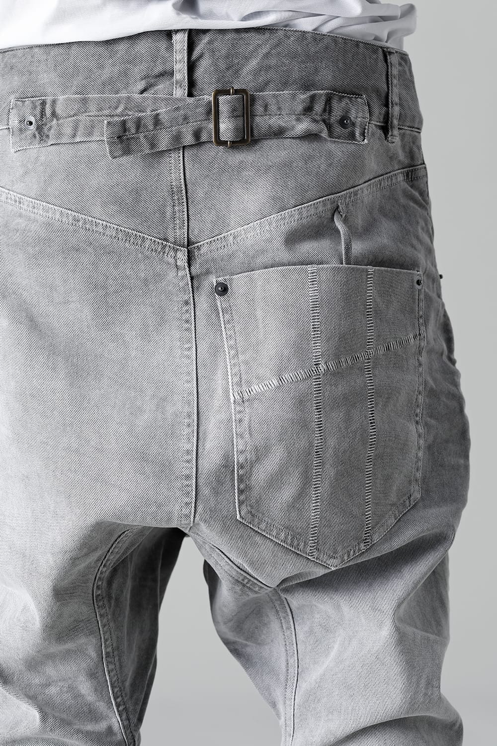 P4C F1481  アイスグレー