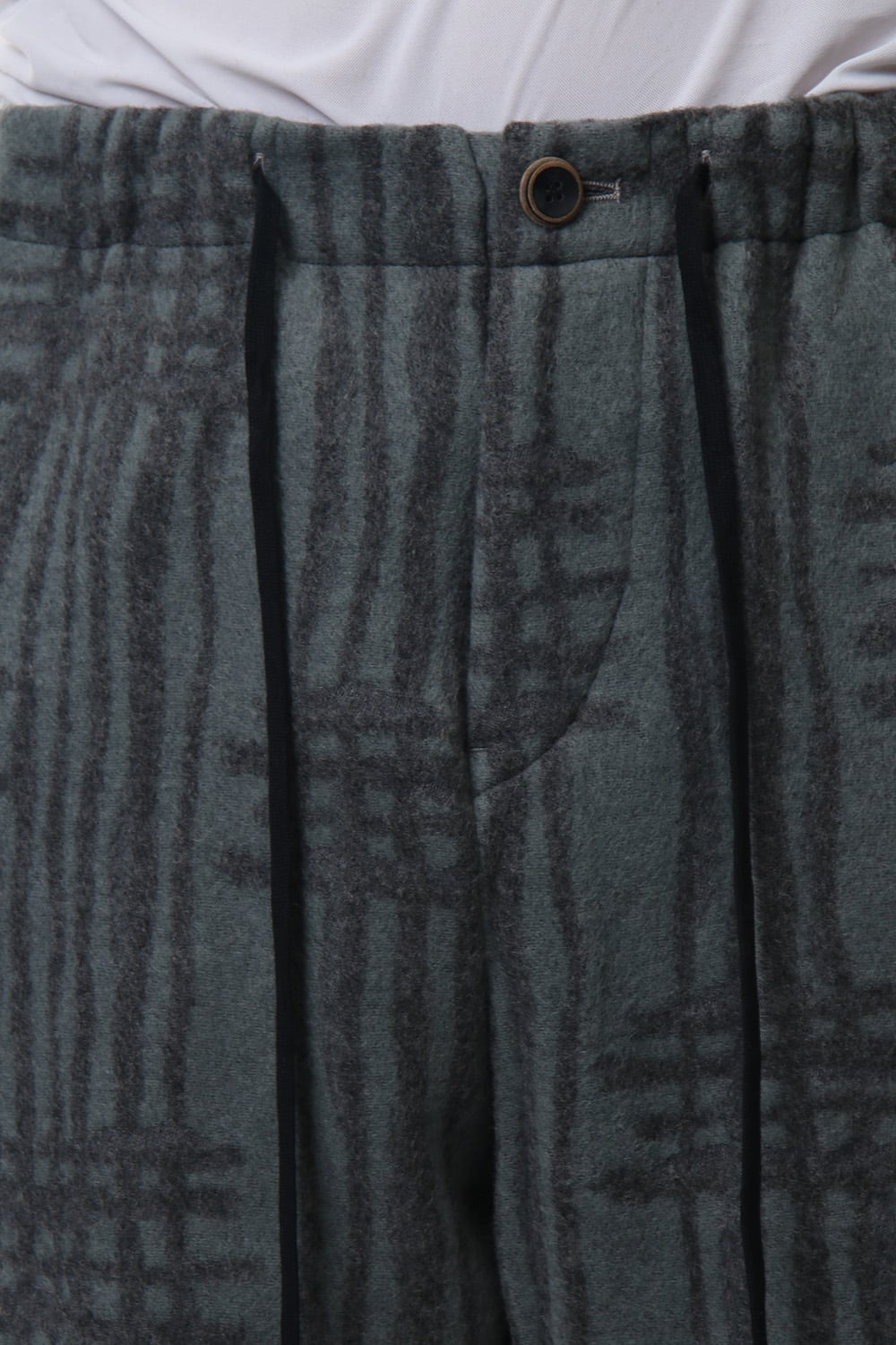 Pants PA89 Grid Pattern Jaquard Wool Beaver Finished