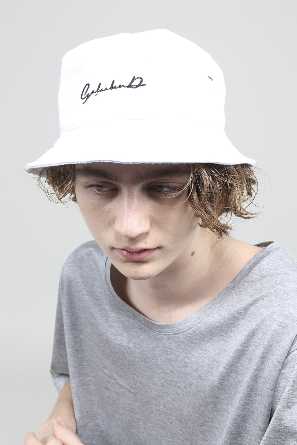 Bucket Hat Off White