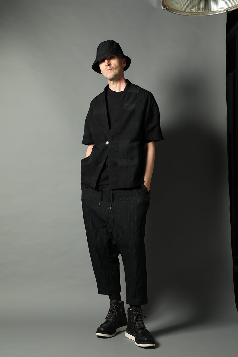 Dropcroch cropped pants cotton linen metal shrink