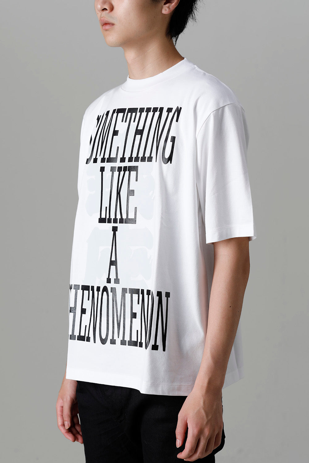 SOMETHING LIKE A PHENOMENON 銀座 Tシャツ ホワイト