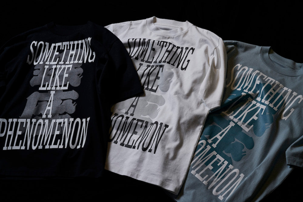 SOMETHING LIKE A PHENOMENON GINZA Tee Black