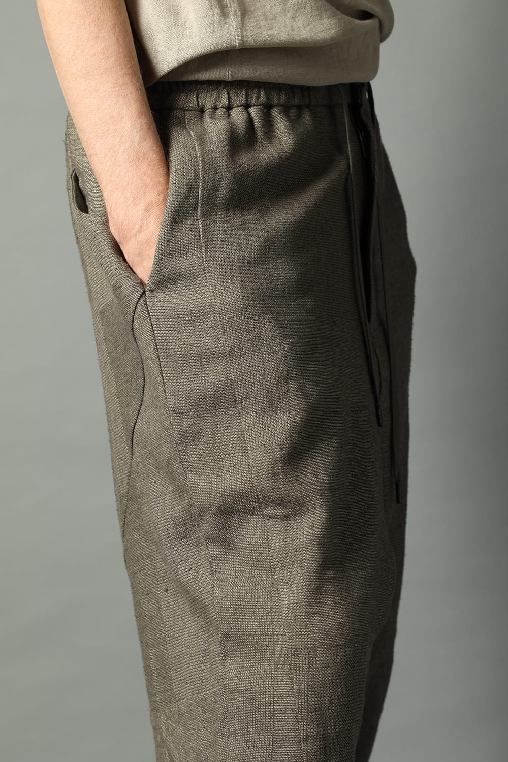 Dropcroch cropped pants silk linen crazy check  Beige Gray