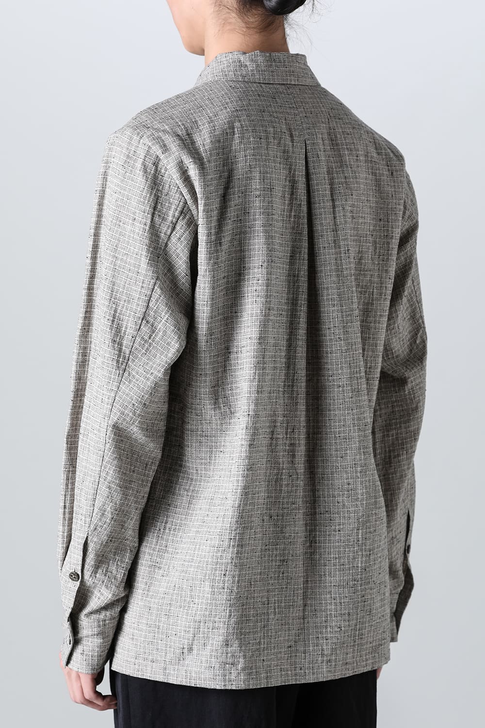 plain shirt light color check - A